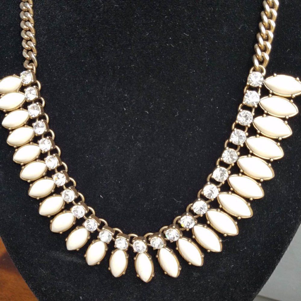 J Crew Navette White Maquis shape Rhinestone Statement Necklace 20" 3" extender - Picture 7 of 9